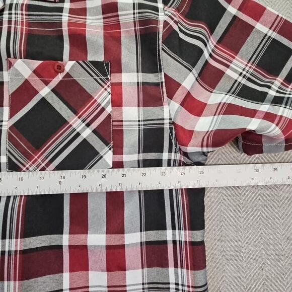 True Rock Shirt Men's 3XL Black Red Plaid Short Sleeve Button Up Pocket Y2K NWT - Picture 11 of 16